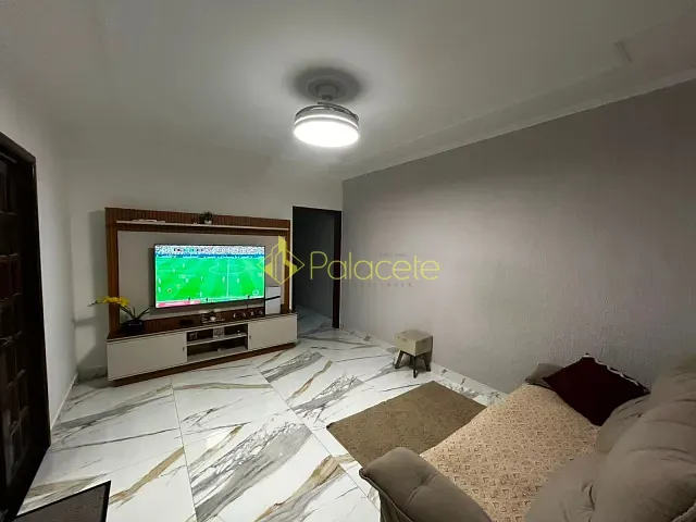 Sobrado com 143m² 3 quartos e 3 banheiros, à venda, no bairro Parque Urupês em Taubaté