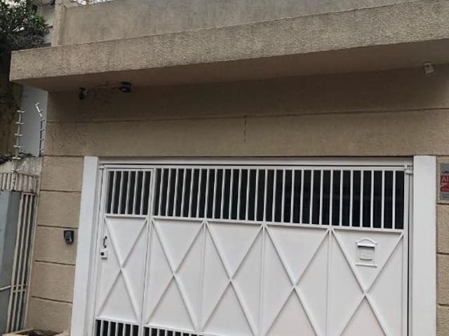 Foto do Sobrado - Sobrado à venda com 3 dormitórios, 1 suíte, 2 vagas de garagem, 120 m², no Campo Belo – Conforto e localização | Paulista Imóveis