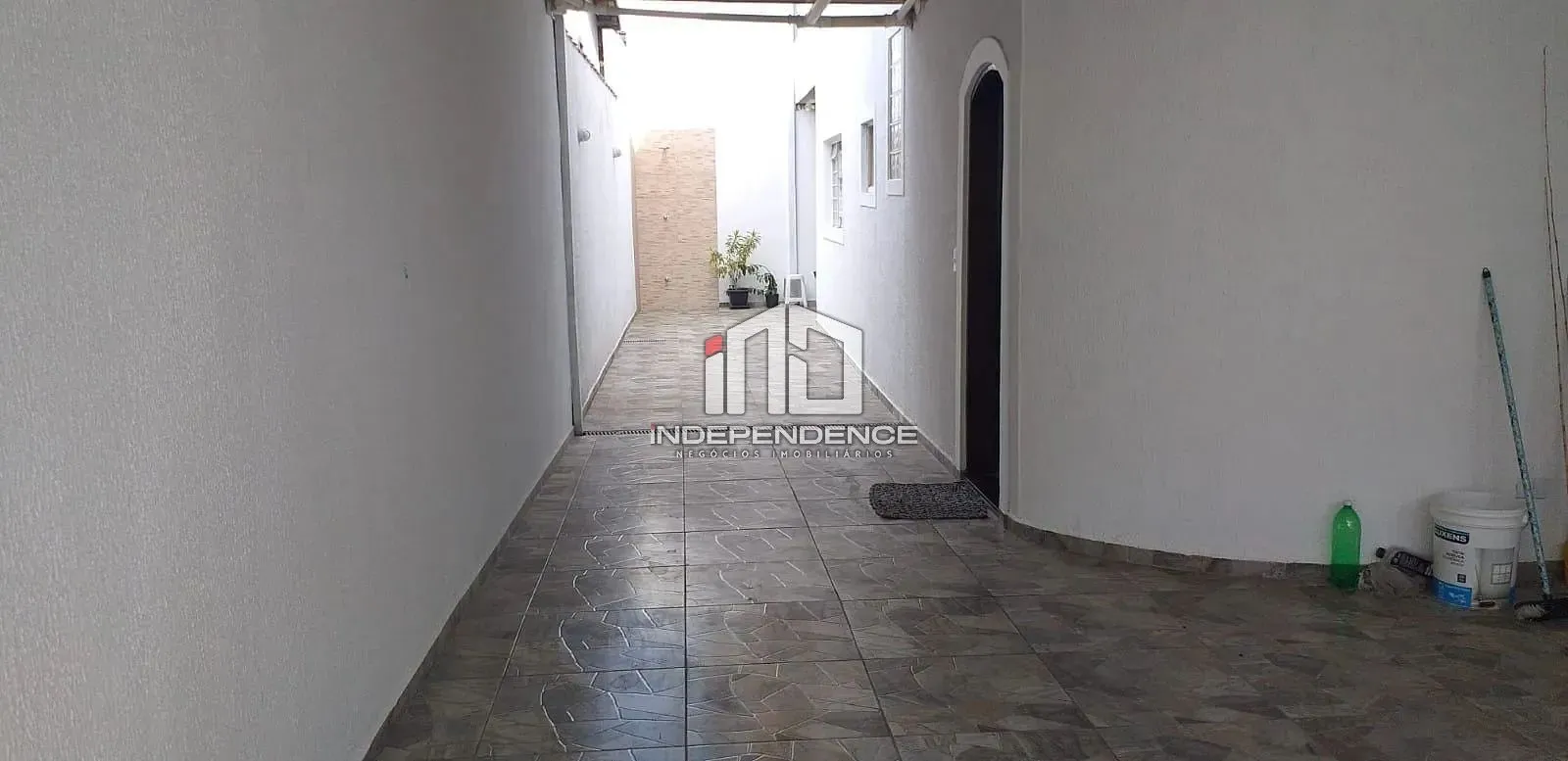 Sobrado, 3 quartos, 180 m² - Foto 1