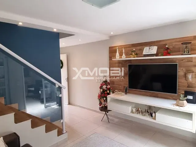 Sobrado com 83m² 2 quartos e 1 banheiro, à venda, no bairro Jardim Colônia em Jundiaí