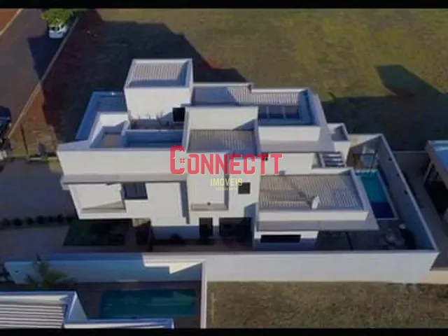Sobrado com 360m² 3 quartos e 4 banheiros, à venda, no bairro Alto do Castelo em Ribeirão Preto