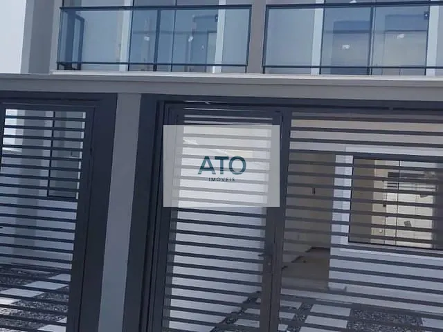 Sobrado 2 quartos e 1 banheiro, à venda, no bairro Areias em Tijucas