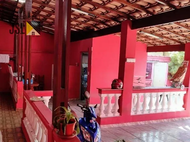 Sobrado com 250m² 3 quartos e 2 banheiros, à venda, no bairro Vila Santos em Caçapava