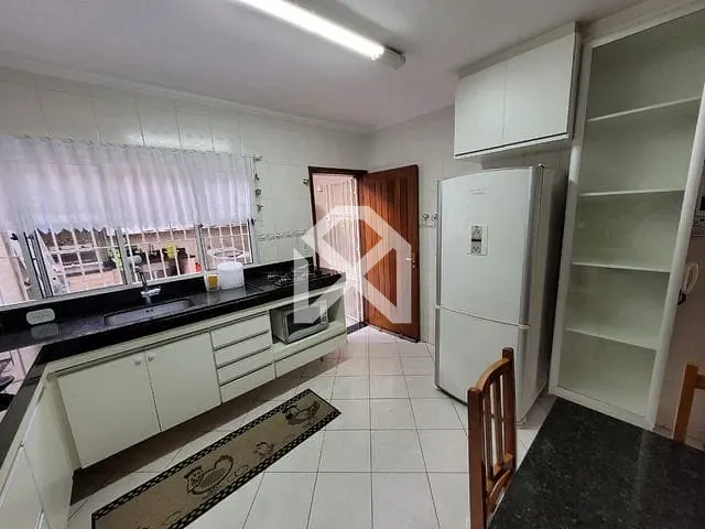 Sobrado com 141m² 3 quartos e 1 banheiro, à venda, no bairro Vila Santa Clara em São Paulo