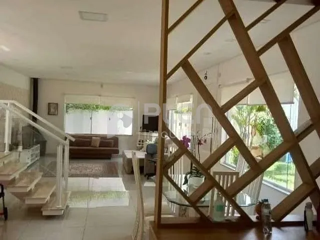 Sobrado com 970m² 3 quartos e 5 banheiros, à venda, no bairro Roseira em Mairiporã
