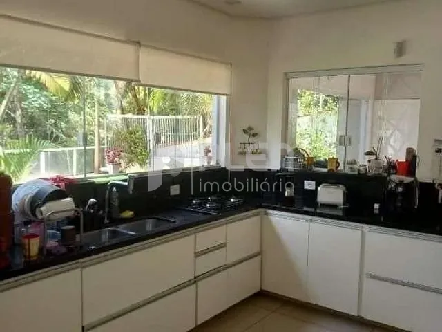 Sobrado com 970m² 3 quartos e 5 banheiros, à venda, no bairro Roseira em Mairiporã