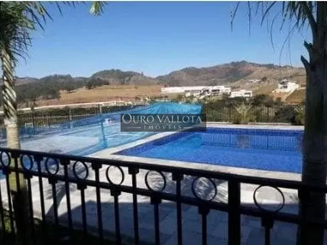 Sobrado com 650m² 5 quartos e 6 banheiros, à venda, no bairro Condomínio Vale das Águas em Bragança Paulista