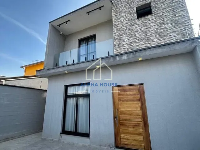 Sobrado com 176m² 3 quartos e 2 banheiros, à venda, no bairro Santa Clara em Pindamonhangaba