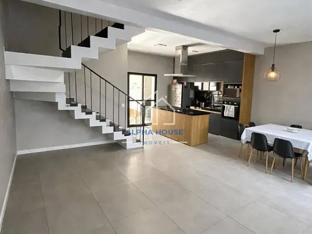 Sobrado com 176m² 3 quartos e 2 banheiros, à venda, no bairro Santa Clara em Pindamonhangaba