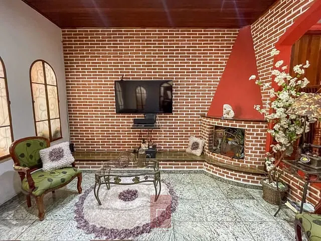 Sobrado com 320m² 4 quartos e 4 banheiros, à venda, no bairro Carandiru em São Paulo