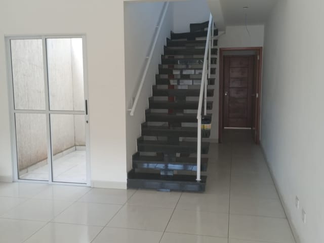 Sobrado 3 quartos e 3 banheiros, à venda, no bairro Vila Germinal em São Paulo