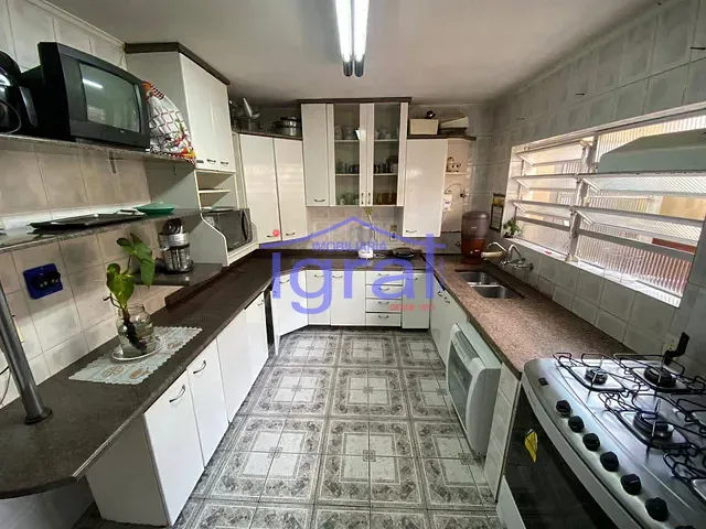 Sobrado com 340m² 6 quartos e 8 banheiros, à venda, no bairro Vila Guarani (Z Sul) em São Paulo