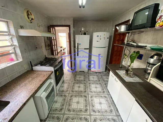 Sobrado com 340m² 6 quartos e 8 banheiros, à venda, no bairro Vila Guarani (Z Sul) em São Paulo