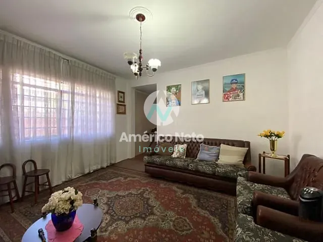 Sobrado com 164m² 2 quartos e 2 banheiros, à venda, no bairro Cerâmica em São Caetano do Sul