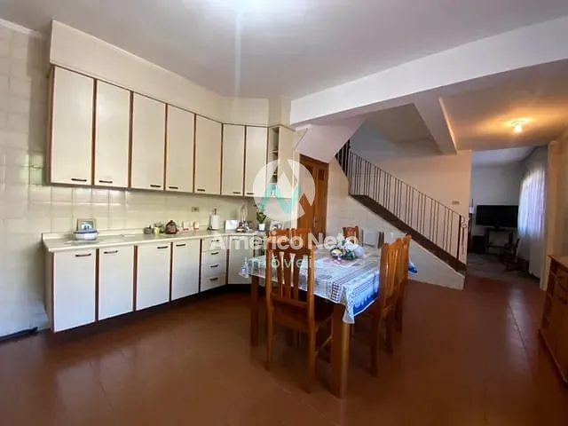 Sobrado com 164m² 2 quartos e 2 banheiros, à venda, no bairro Cerâmica em São Caetano do Sul