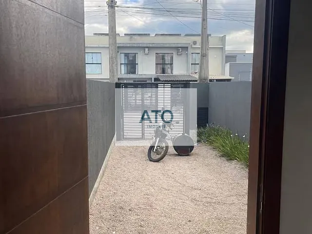 Sobrado 2 quartos e 1 banheiro, à venda, no bairro areias em Tijucas