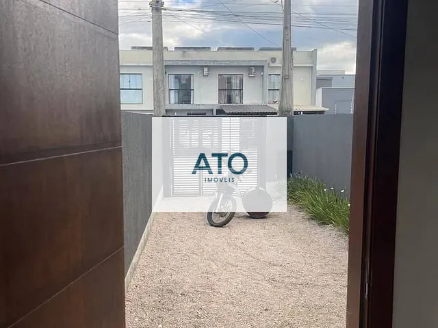 Sobrado 2 quartos e 1 banheiro, à venda, no bairro areias em Tijucas