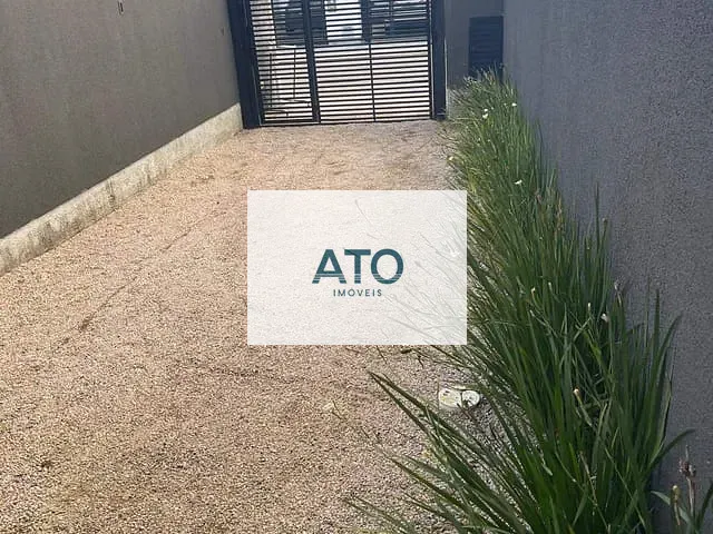 Sobrado 2 quartos e 1 banheiro, à venda, no bairro areias em Tijucas