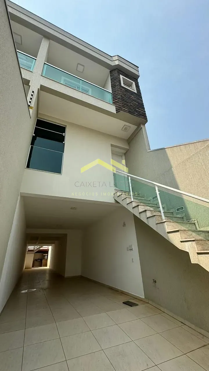 Sobrado, 3 quartos, 181 m² - Foto 1