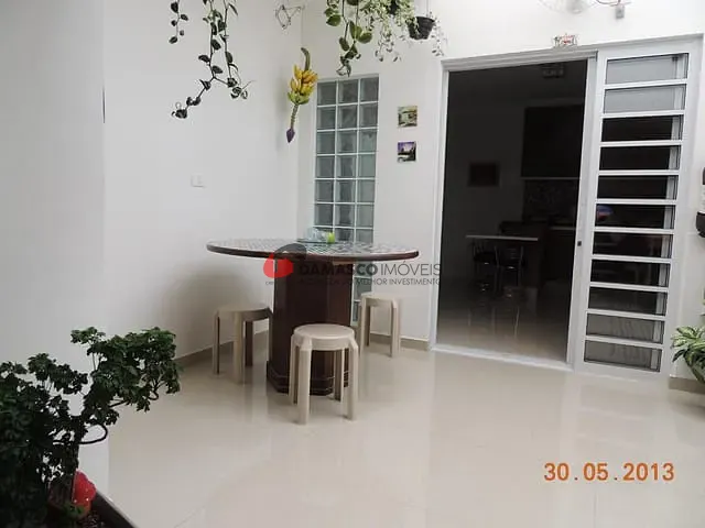 Sobrado com 262m² 3 quartos e 1 banheiro, à venda, no bairro Santa Maria em São Caetano do Sul