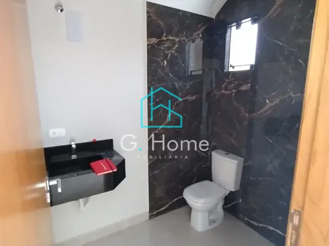Sobrado com 133m² 3 quartos e 2 banheiros, à venda, no bairro Jardim Portal dos Pioneiros em Londrina