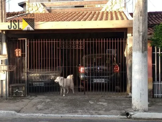 Sobrado com 125m² 2 quartos e 2 banheiros, à venda, no bairro Parque Residencial Eldorado em Caçapava