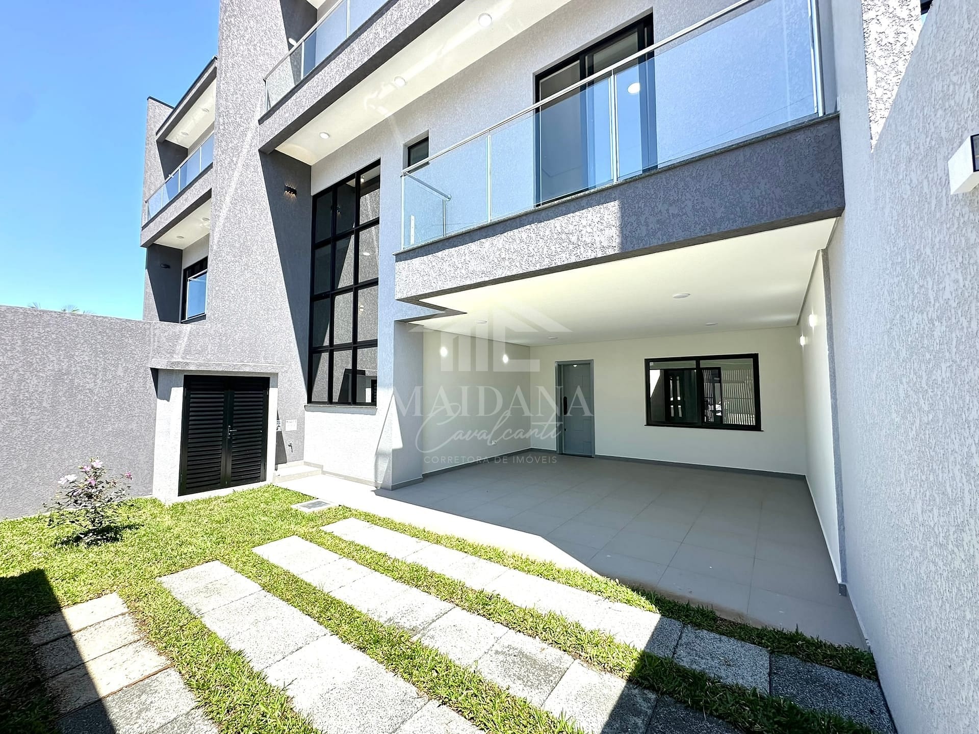 Sobrado, 3 quartos, 176 m² - Foto 1