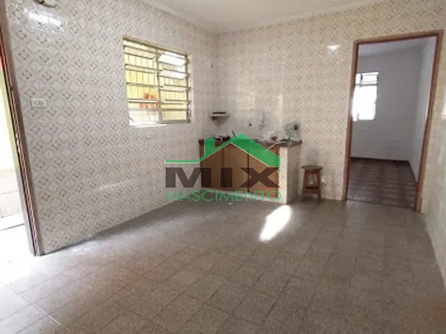 Casa com 222m² 4 quartos e 2 banheiros, à venda, no bairro Taboão em Diadema