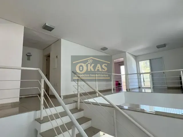 Sobrado com 450m² 4 quartos e 4 banheiros, à venda, no bairro Vila Nova Socorro em Mogi das Cruzes