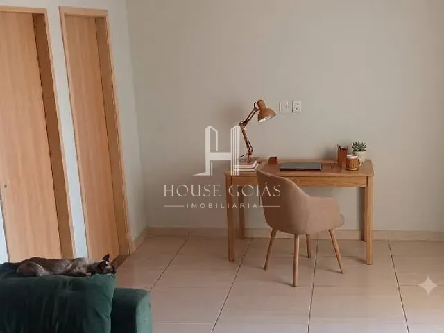 Sobrado com 390m² 5 quartos e 3 banheiros, à venda, no bairro Residencial Recanto das Emas em Goiânia