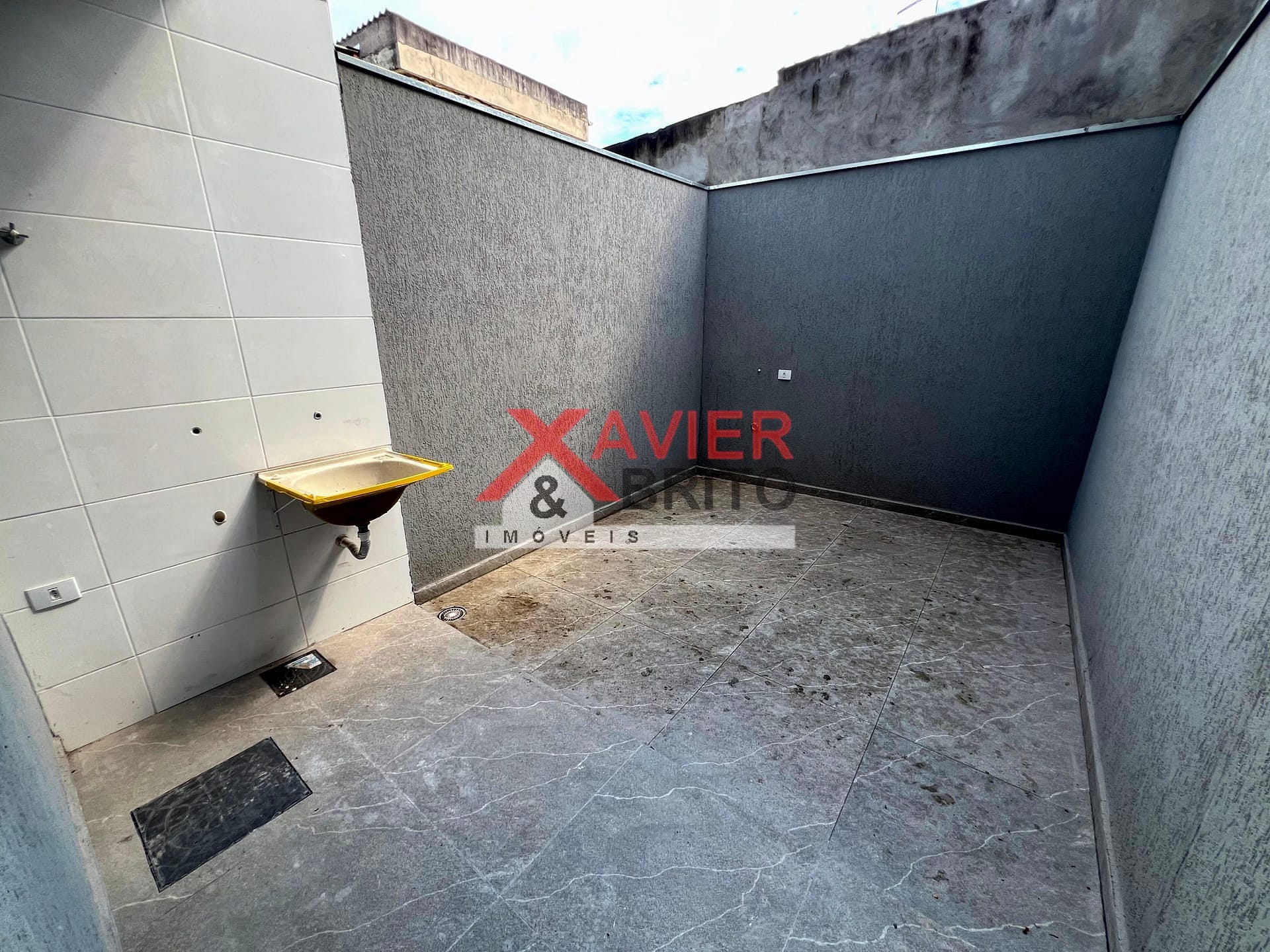 Sobrado à venda com 3 quartos, 100m² - Foto 11