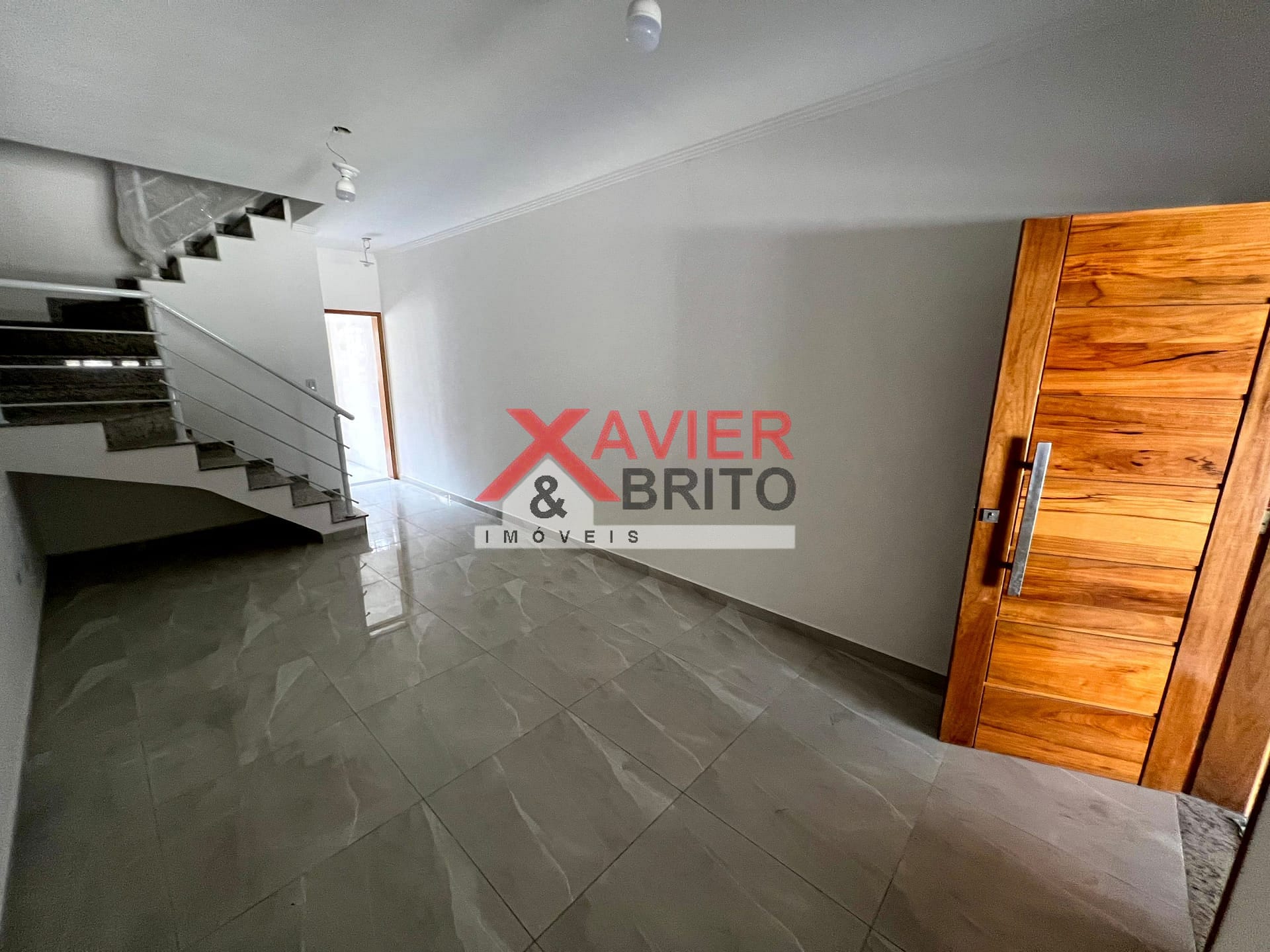 Sobrado à venda com 3 quartos, 100m² - Foto 4
