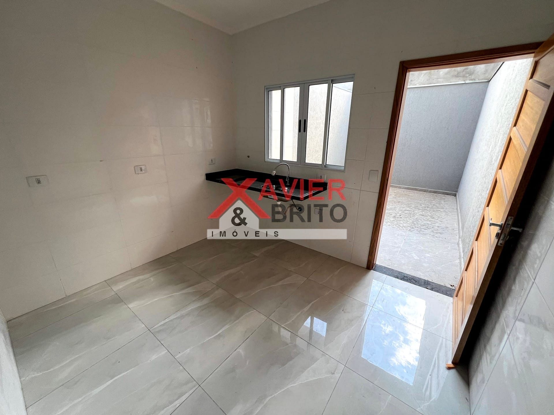 Sobrado à venda com 3 quartos, 100m² - Foto 9