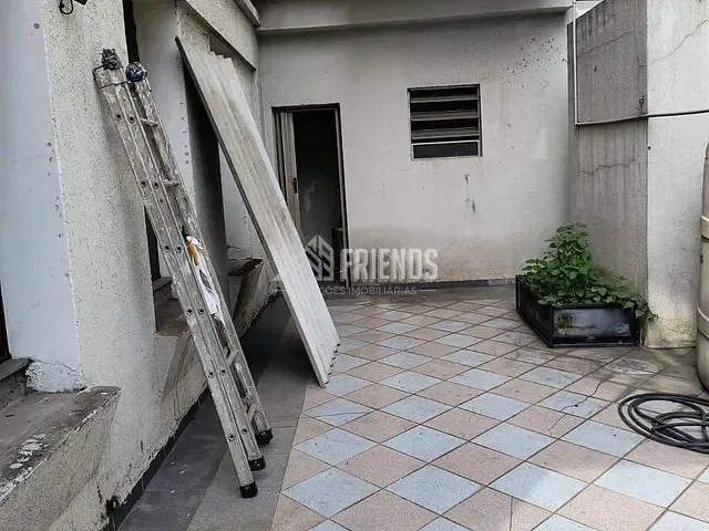 Sobrado com 300m² 3 quartos e 2 banheiros, para alugar, no bairro Vila Regente Feijó em São Paulo