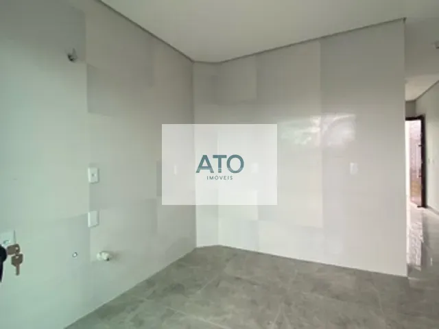 Sobrado 2 quartos e 1 banheiro, à venda, no bairro joaia Lemos e Filhos em Tijucas