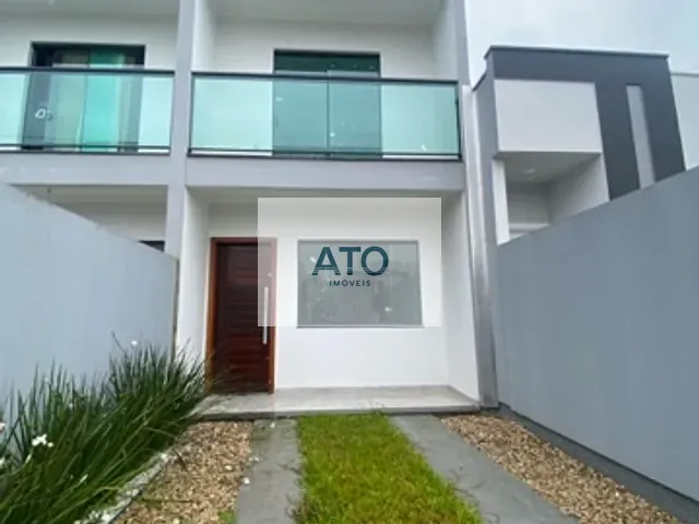 Sobrado 2 quartos e 1 banheiro, à venda, no bairro joaia Lemos e Filhos em Tijucas