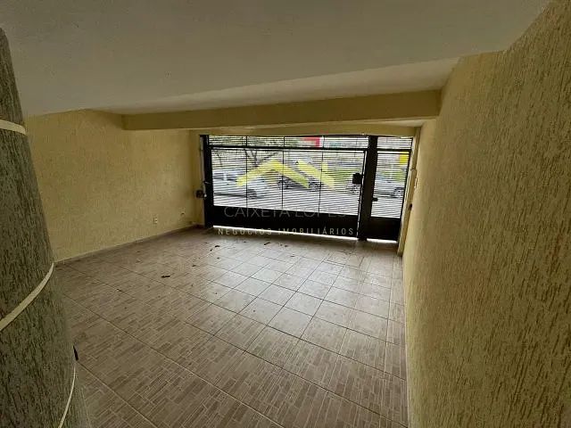 Sobrado 4 quartos e 1 banheiro, à venda, no bairro Vila Pires em Santo André
