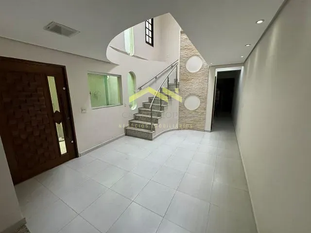 Sobrado 4 quartos e 1 banheiro, à venda, no bairro Vila Pires em Santo André