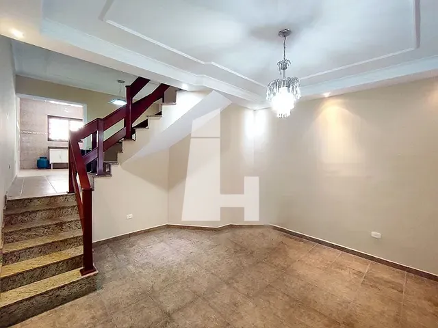Sobrado com 120m² 3 quartos e 3 banheiros, à venda, no bairro Gopoúva em Guarulhos