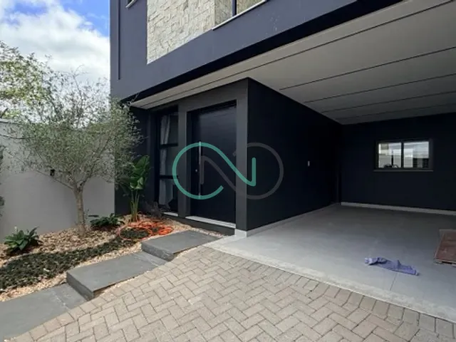 Sobrado com 138m² 3 quartos e 3 banheiros, para alugar, no bairro Centenário em Sapiranga