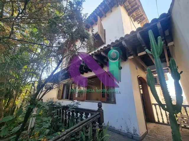 Sobrado com 500m² 4 quartos e 4 banheiros, à venda, no bairro Pestana em Osasco