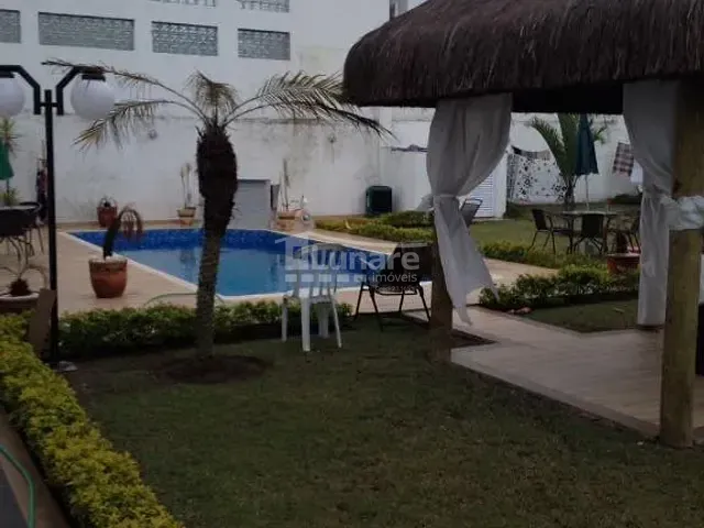 Sobrado com 500m² 3 quartos e 5 banheiros, à venda, no bairro Jardim Aracy em Mogi das Cruzes