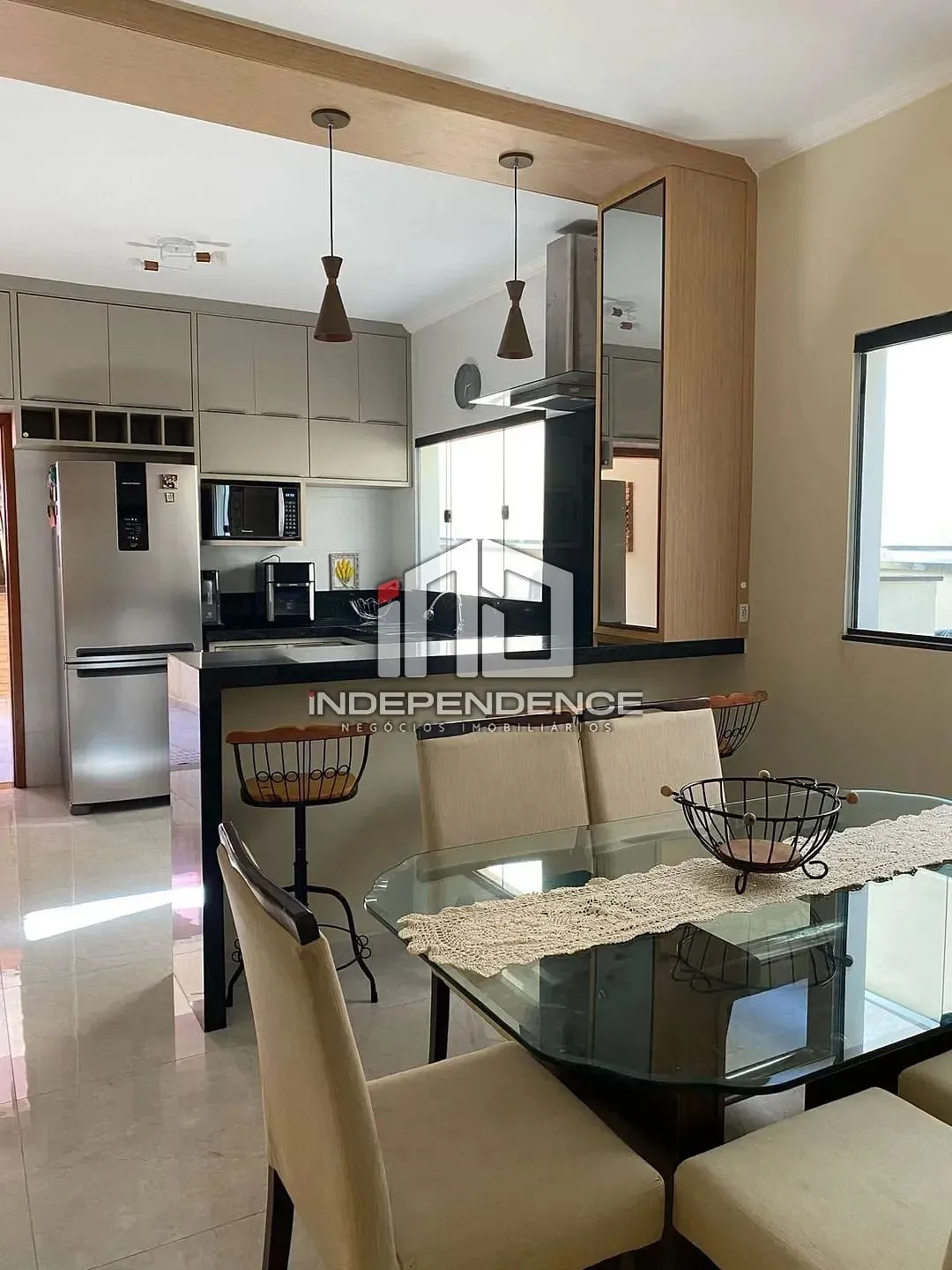 Sobrado, 3 quartos, 165 m² - Foto 1