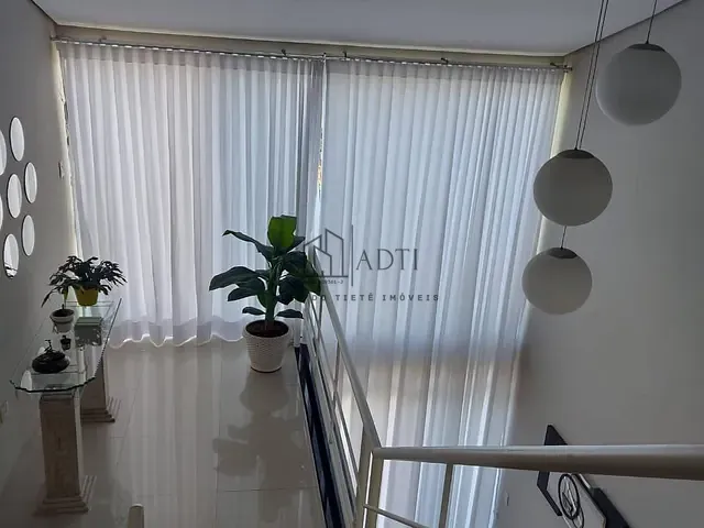 Sobrado com 175m² 3 quartos e 3 banheiros, à venda, no bairro Residencial Novo Horizonte I em Mogi das Cruzes