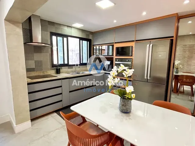 Sobrado com 150m² 3 quartos e 1 banheiro, à venda, no bairro Vila Aquilino em Santo André