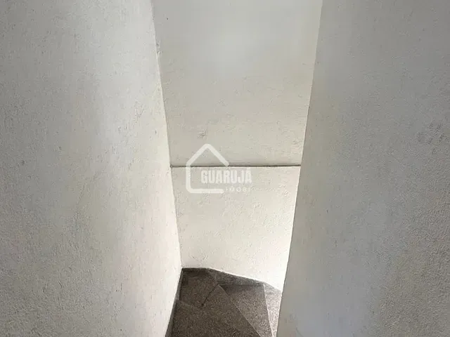 Casa 2 quartos e 2 banheiros, à venda, no bairro Vila Áurea (Vicente de Carvalho) em Guarujá