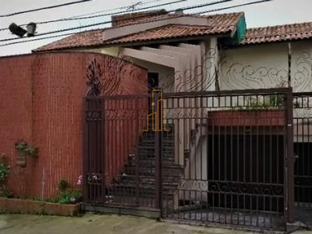 Sobrado com 405m² 5 quartos e 2 banheiros, à venda, no bairro Vila Junqueira em Santo André