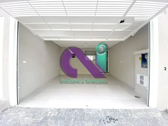 Sobrado 3 quartos e 2 banheiros, à venda, no bairro Bela Vista em Osasco