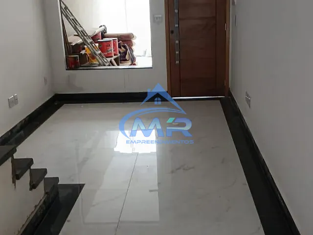 Sobrado 3 quartos e 2 banheiros, à venda, no bairro Vila Salete em São Paulo