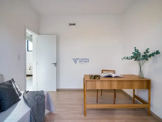 Sobrado com 250m² 3 quartos e 4 banheiros, à venda, no bairro Jardim das Flores em São José dos Campos